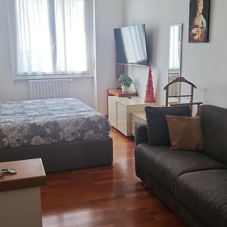 Appartement Incentrho Extérieur photo